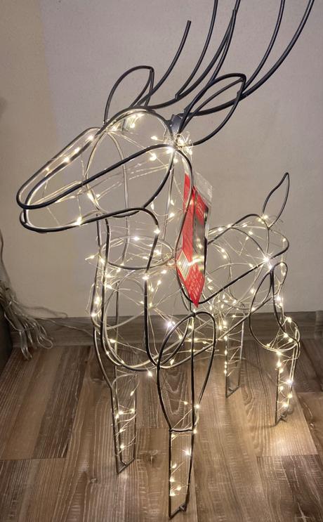 Led svietiaci vianočný sob, 