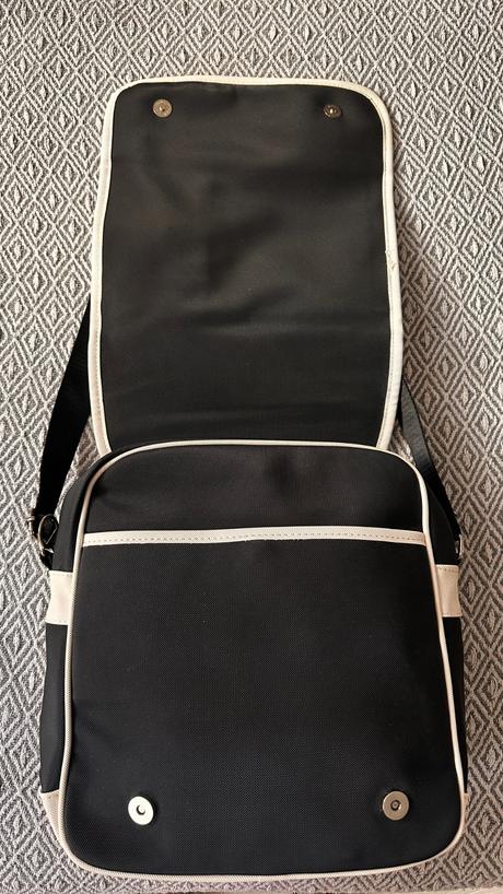 Väčšia taška,crossbody cez rameno lacoste, lacoste