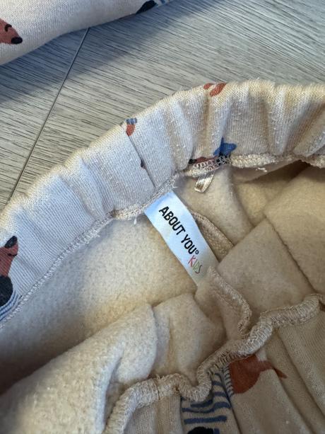 Tepláková súprava, 110