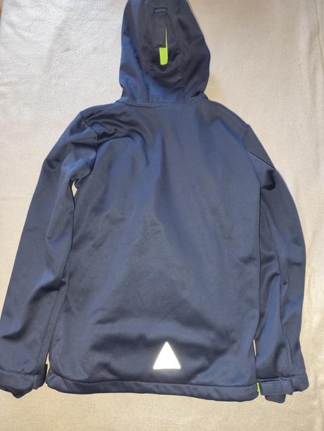 Softshellová bunda, 146