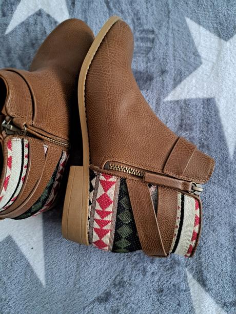 Kotnikove topanky kozene 17e, 38