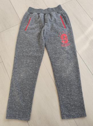 Predám dievčenské teplaky, grace,122