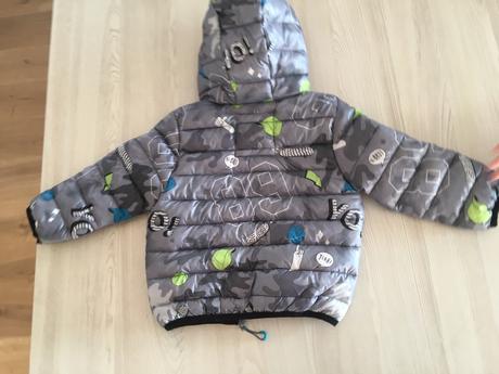 Zimna bundicka, reserved,86