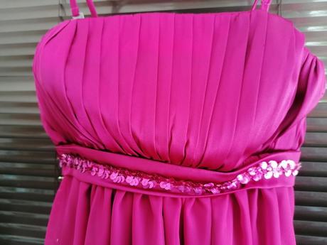 Spoločenské saty, s