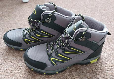 Trekové topánky, 39
