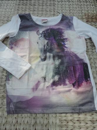 Dievčenské triko, 158