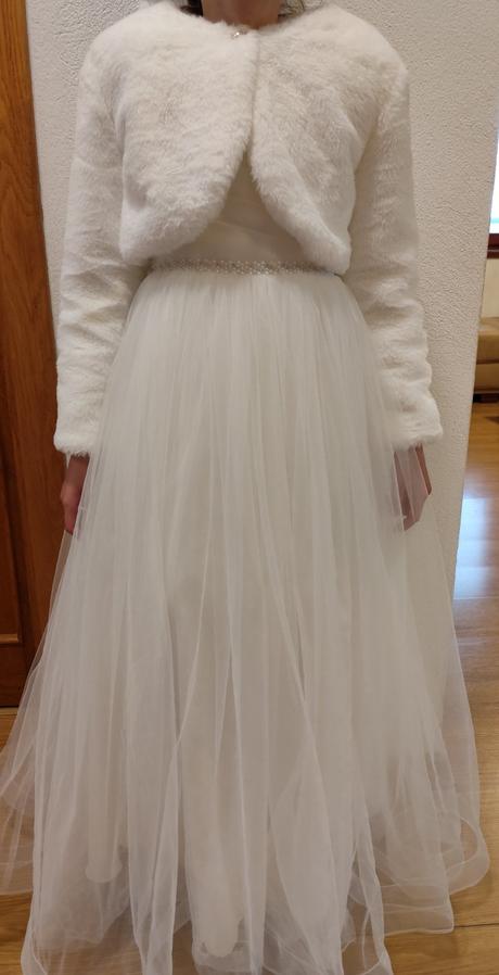 Šaty na 1 sv. prijimanie, 140