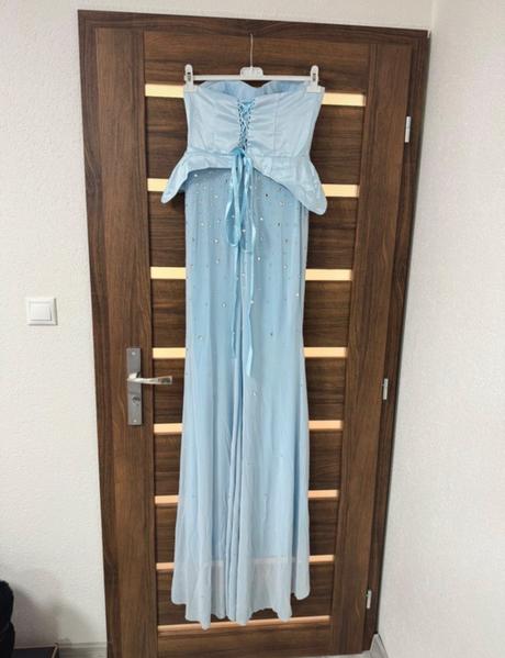 Modré plesové saty s peplum volánom, s