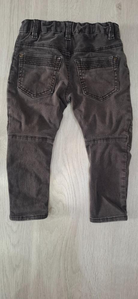 Elastické frajerské rifle, h&m,98