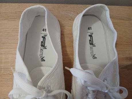 Biele tenisky, 41