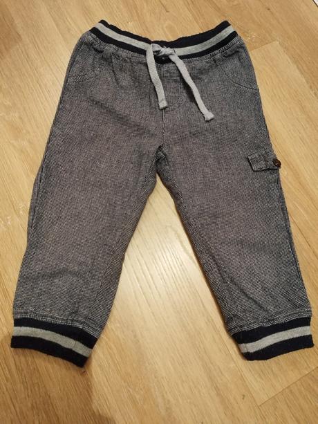 Tepláky, nohvice, 86