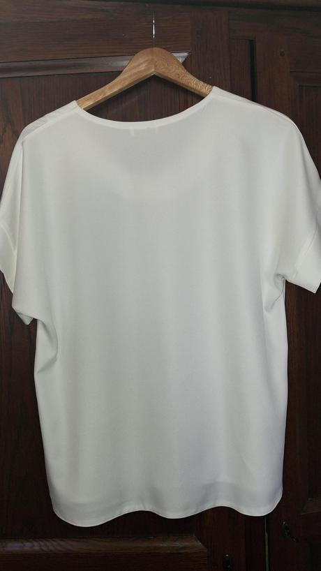 Biely top anturia - 42, 42