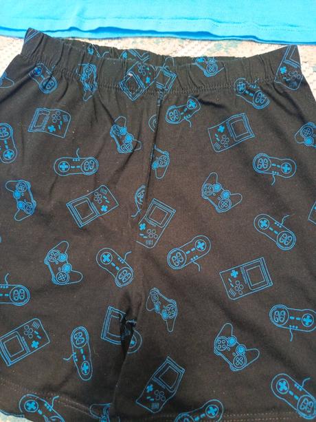 Chlapčenské pyžamo, sinsay,116