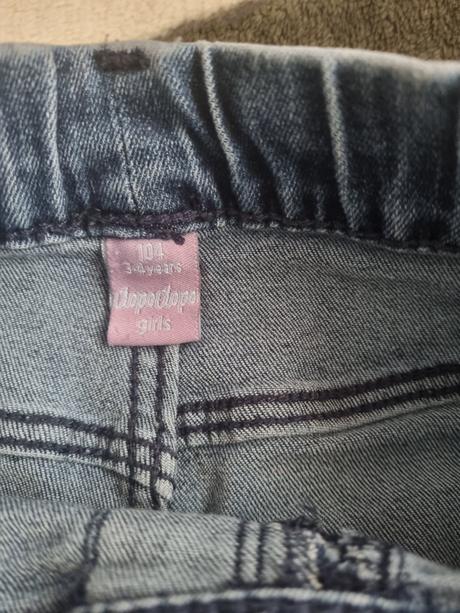 Rifle so srdiečkami, takko,104