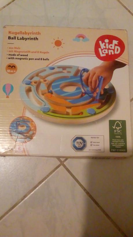 Drevený magnetický labyrint, 