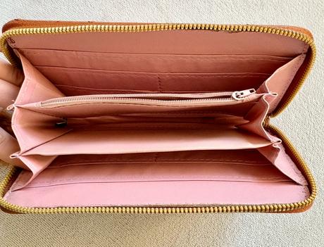 Dámska peňaženka, 
