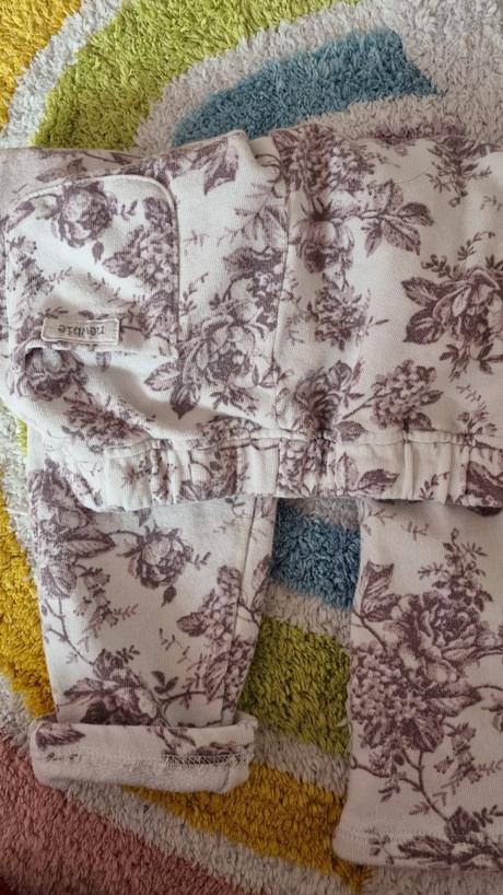 Newbie tepláky 98, newbie,98