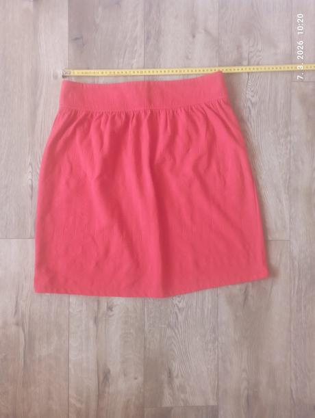 Teplejšia sukňa (už s poštovným), l