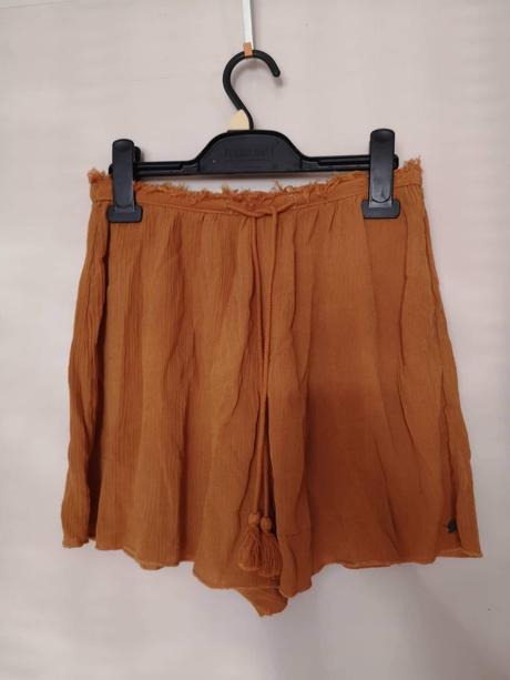 Set crop top a kraťasy, pull&bear,m