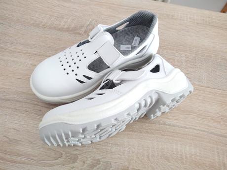 Biele pracovné sandále 38, 38