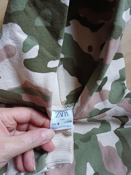 Mikina na dvor, zara,110