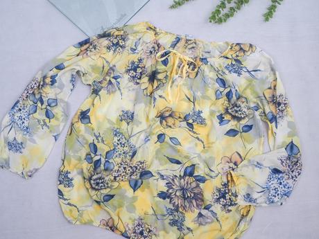 Kvalitná blúzka liberty, 44