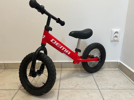 Detské odrážadlo dema beep., dema