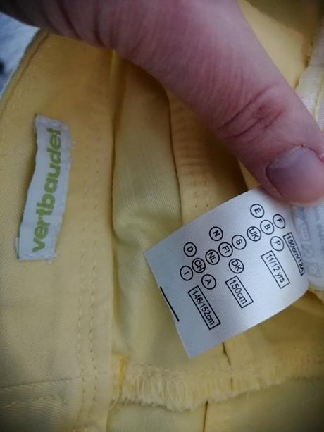 Nádherné šortky, top stav, vertbaudet,146