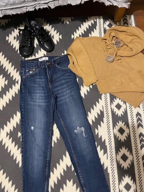 Damske rifle bershka, bershka,34