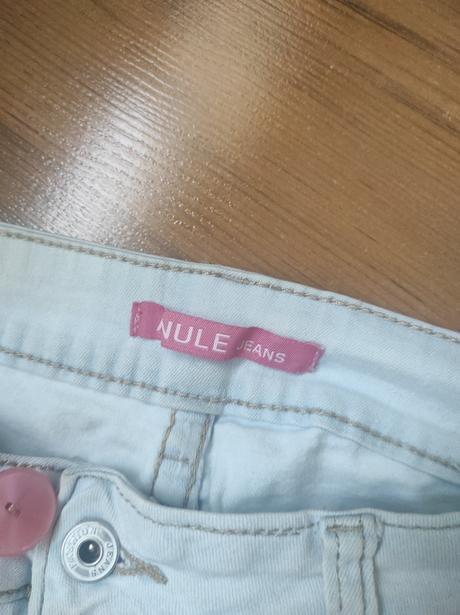 Rifle s aplikaciou, m