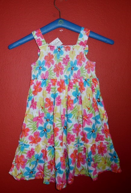 Šaty - ihneď k odberu, george,104