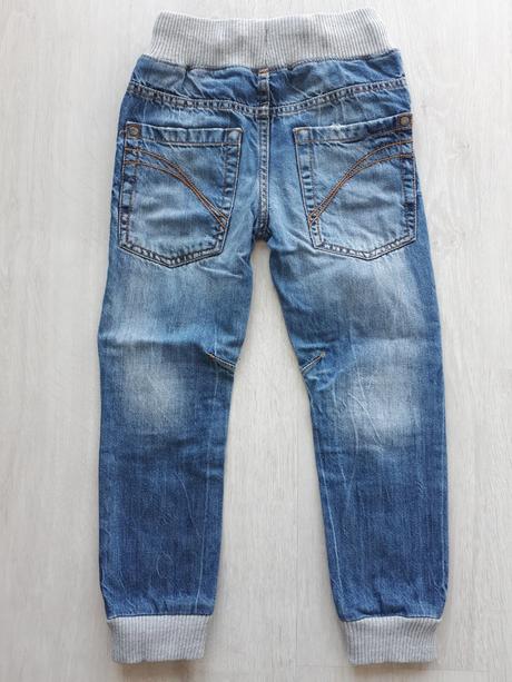 Pohodlné rifle, takko,116