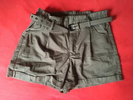 Kraťasy, reserved,42