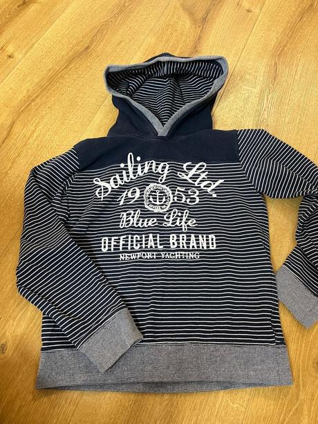 Pasikava namornicka mikina, 146