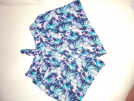 Ponúkam dievčenské kraťase, pepco,146