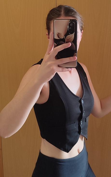 Elegantná vestička, s