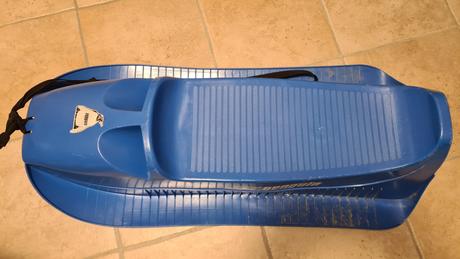 Penguin plast sánky do 35kg,