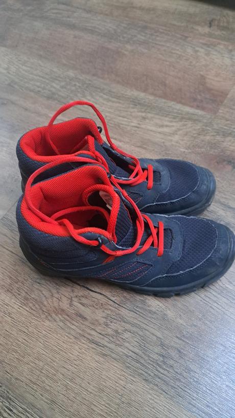 Turistické topánky, quechua,37