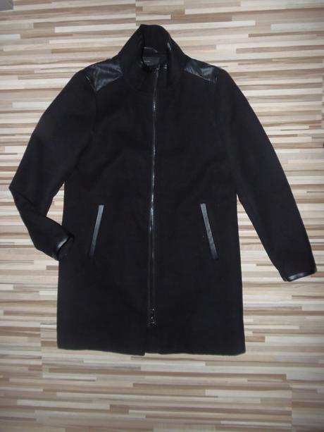 Kabát, only,l