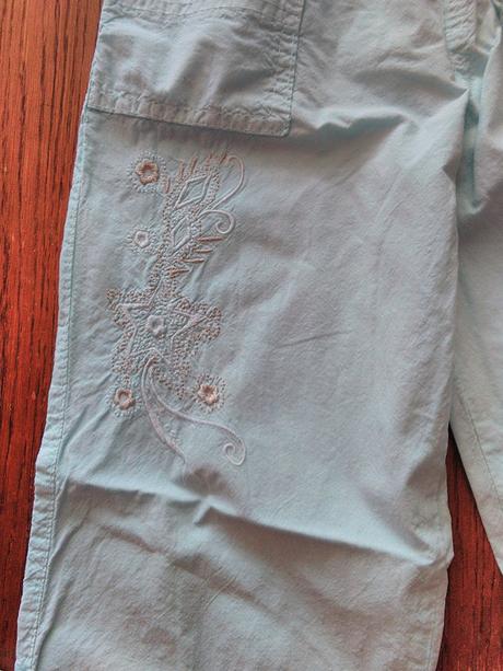 Trojštvrťové nohavice, 104