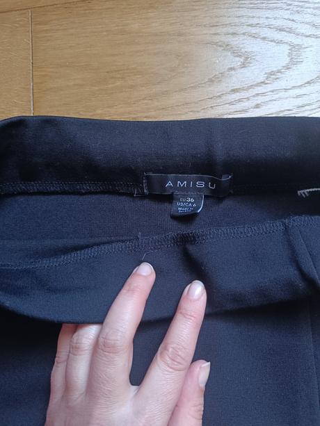 Puzdrová sukňa, amisu,36