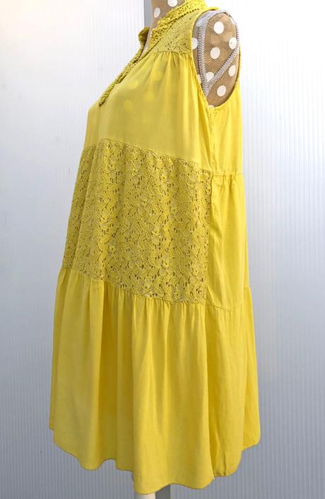 Vzdušné šaty s čipkou, s