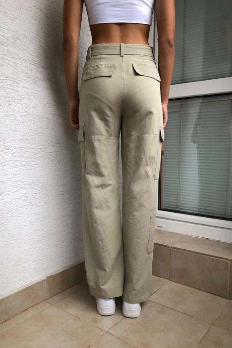 H&m khaki nohavice, h&m,34