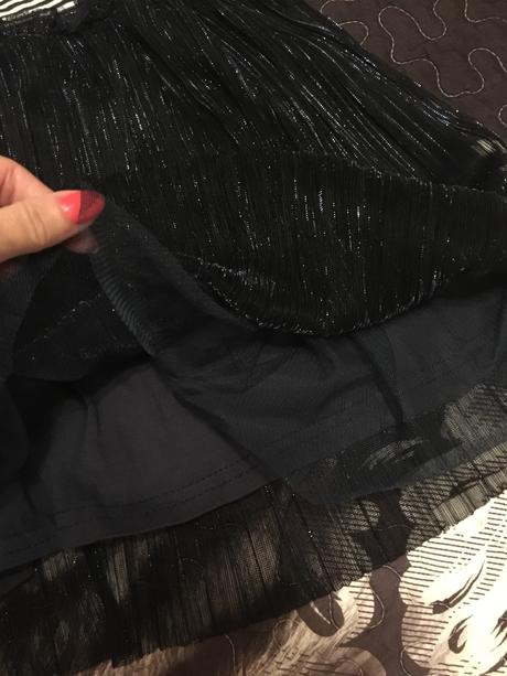 Nádherné šaty, 98