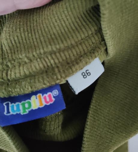 Menčestrové nohavice, lupilu,86