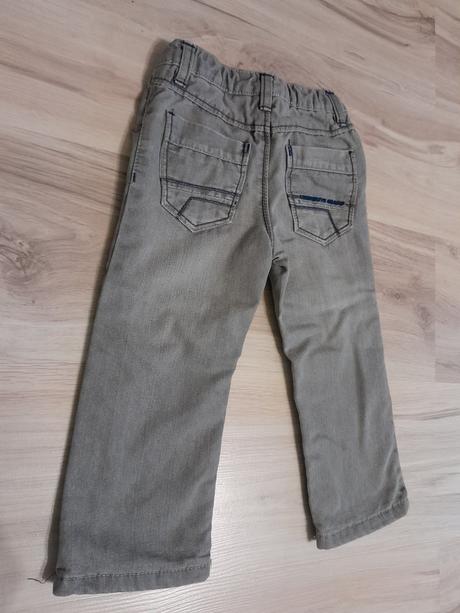 Zateplené rifličky, lupilu,92