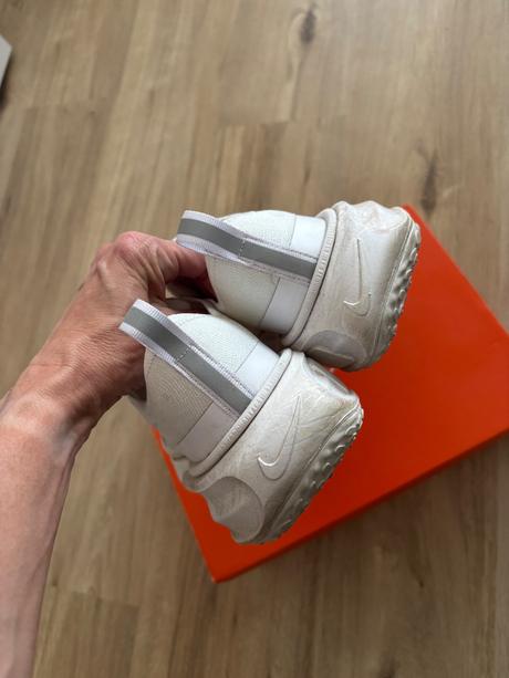 Nike invincible vel.39, nike,39