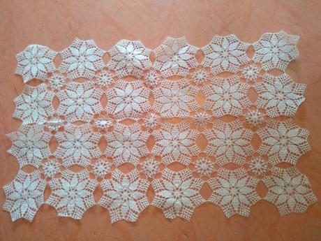 Háčkovaný obrus - hviezdy 2, 