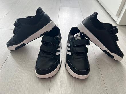 Tenisky, 34