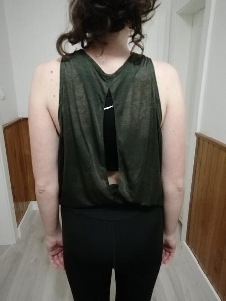 Dámske športové tielko nike, m